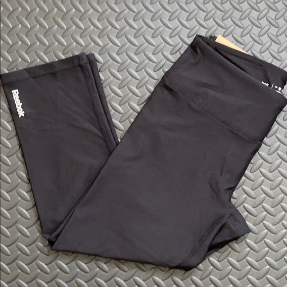 Reebok Black Workout Leggings - Picture 3 of 3